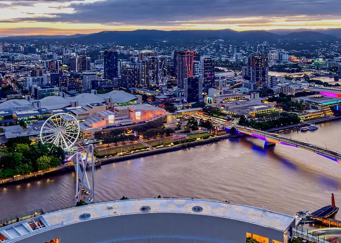River Glow At Queens Wharf Level 43