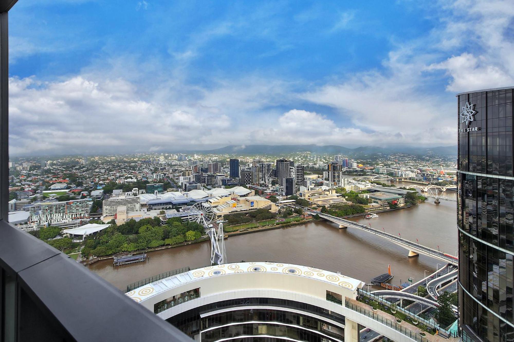 Apartment River Glow At Queens Wharf Level 43 Brisbane